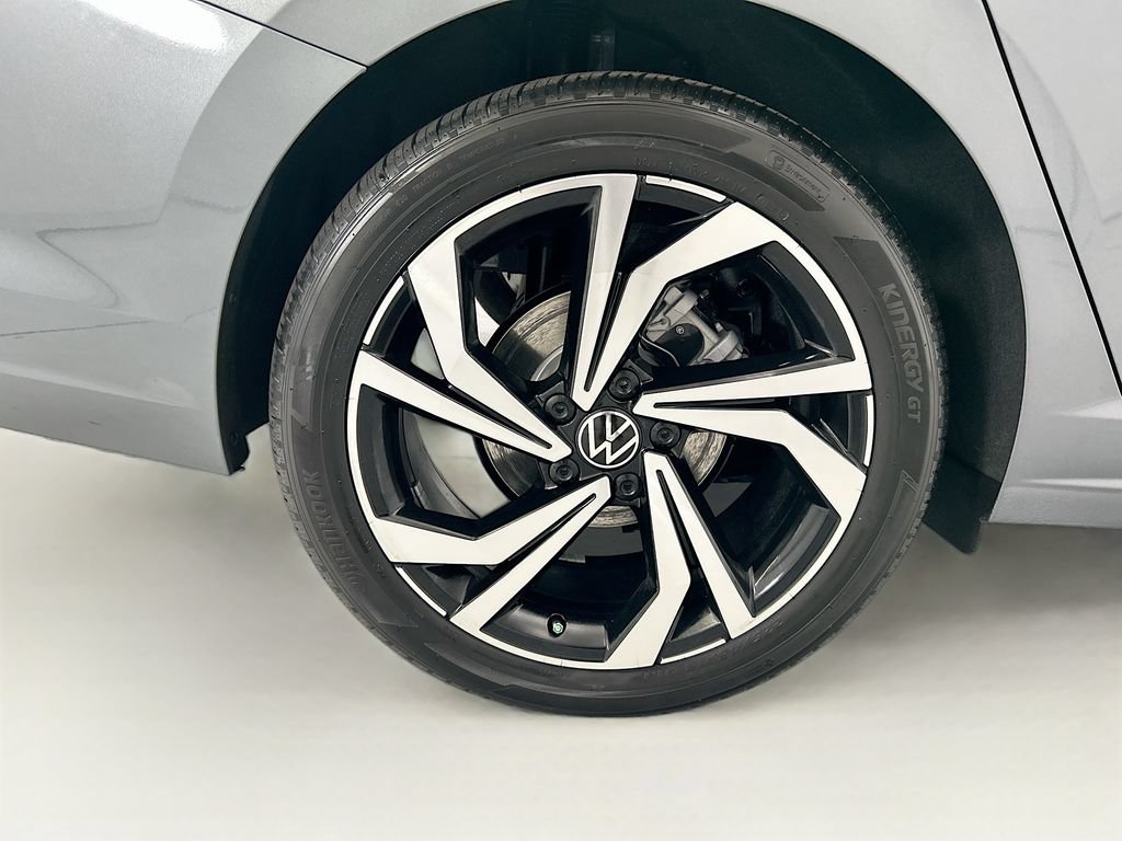 New 2026 Volkswagen Jetta SEL FWD image 32
