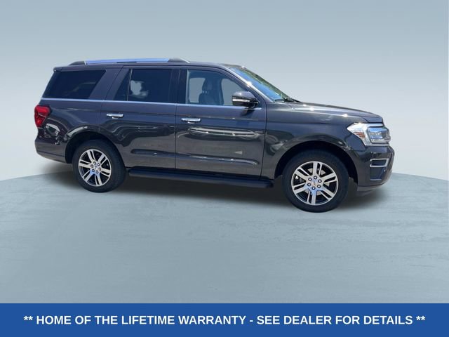 Used 2024 Ford Expedition Limited AWD/4WD image 2
