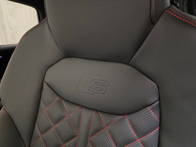 New 2026 Audi SQ7 Prestige AWD/4WD image 17