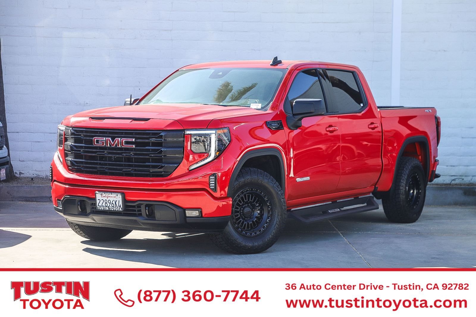 Used 2026 GMC Sierra 1500 Elevation AWD/4WD image 1