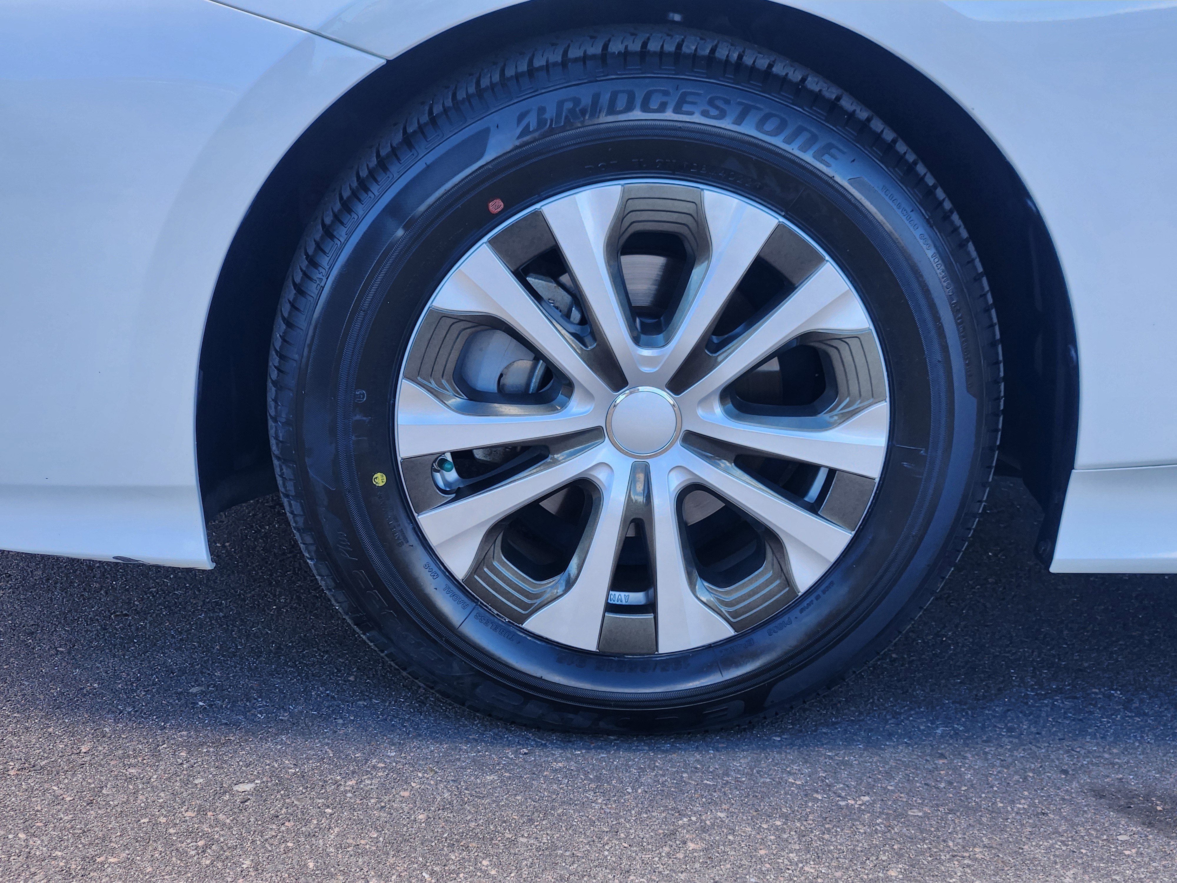 Certified 2016 Toyota Prius Two image 8