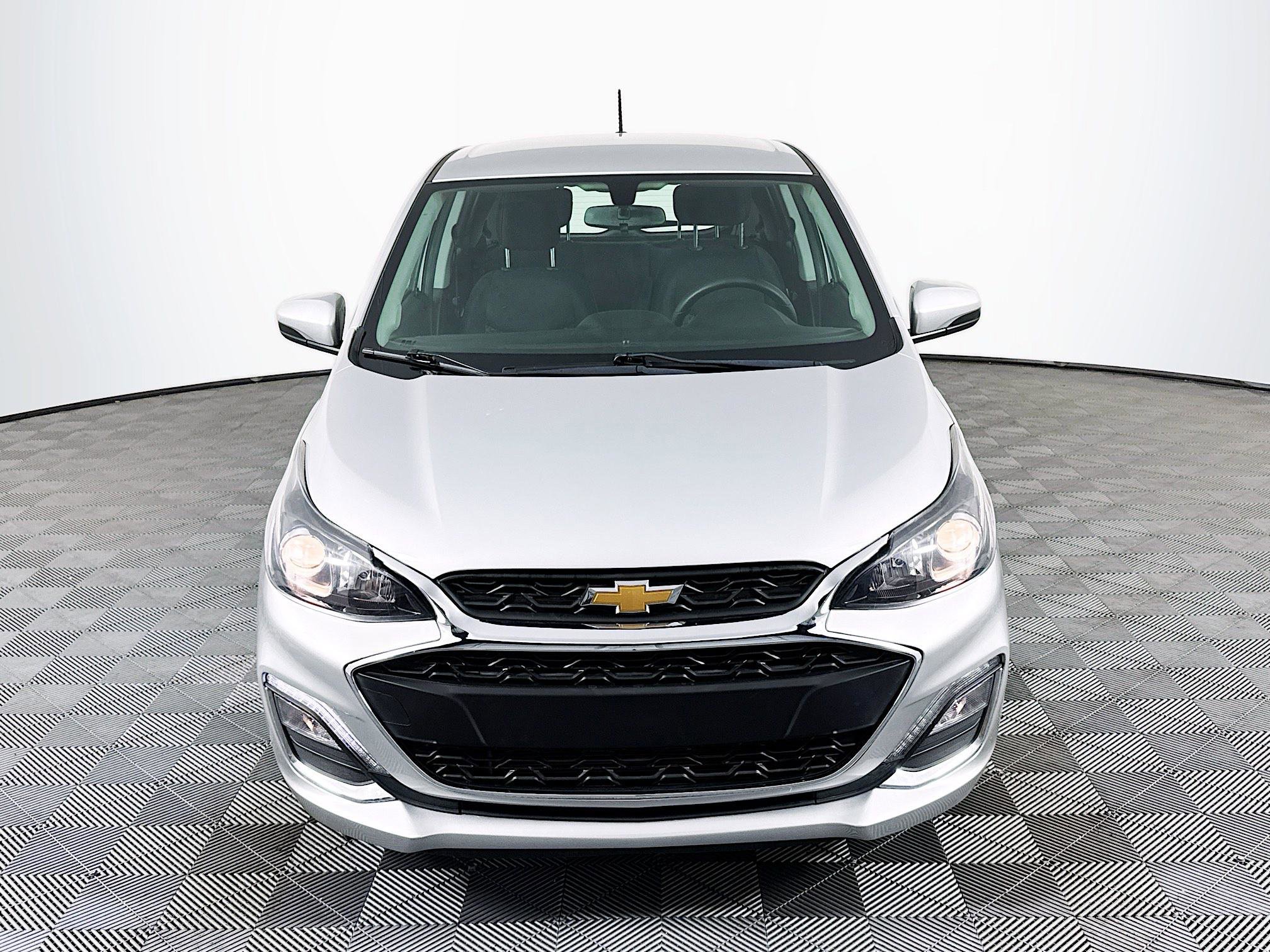 Used 2020 Chevrolet Spark LT image 2