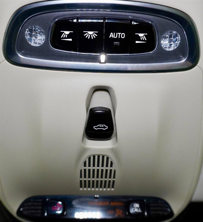 Used 2016 Volvo XC90 T6 Momentum image 27