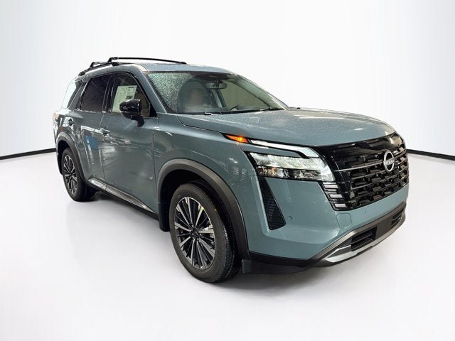 New 2026 Nissan Pathfinder Platinum AWD/4WD image 3