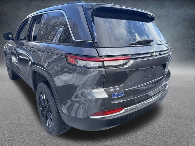 Used 2022 Jeep Grand Cherokee Limited image 6