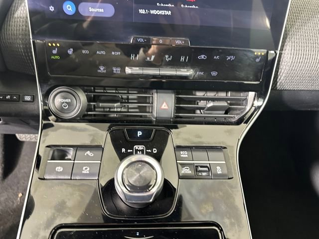 Used 2023 Toyota bZ4X XLE w/ Weather Package image 23