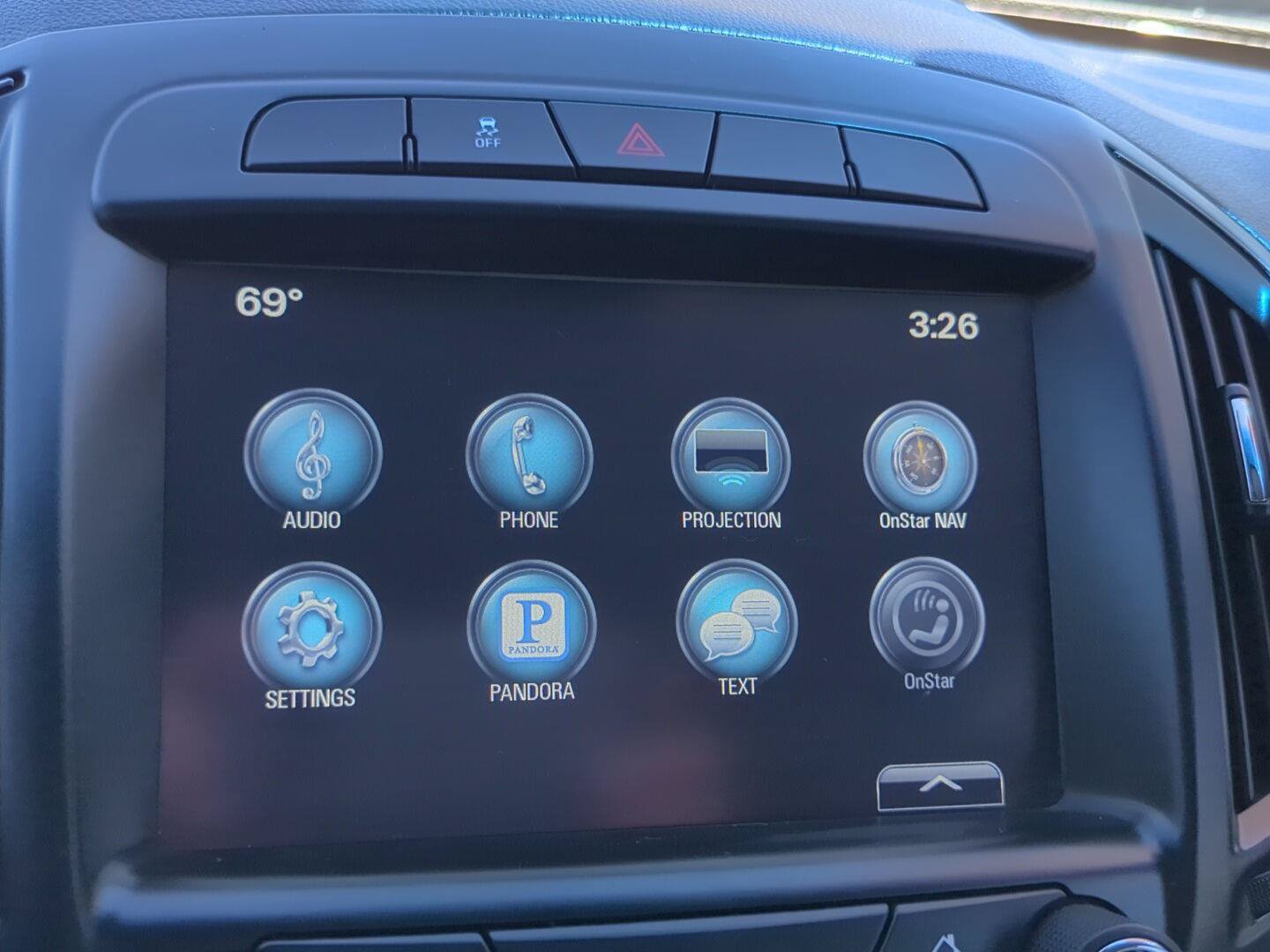 Used 2017 Buick Regal AWD image 17
