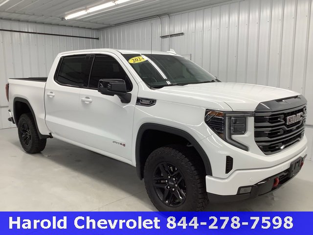 Used 2024 GMC Sierra 1500 AT4 w/ AT4 Preferred Package image 1
