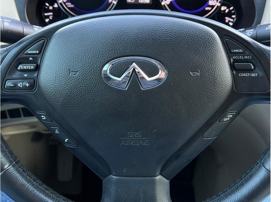 Used 2016 INFINITI QX50 AWD w/ Premium Plus Package image 12