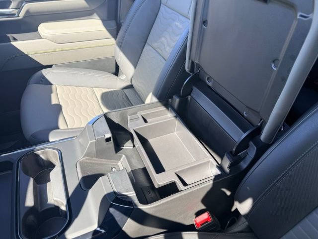 Used 2025 Chevrolet Silverado 2500 ZR2 w/ Technology Package image 36