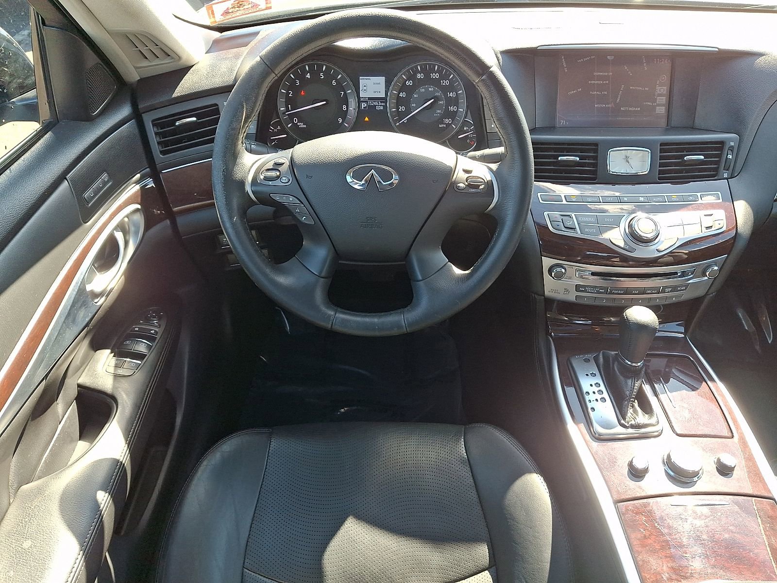 Used 2017 INFINITI Q70 L 3.7 image 12