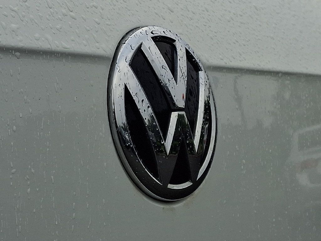Used 2019 Volkswagen Tiguan SE AWD/4WD image 29