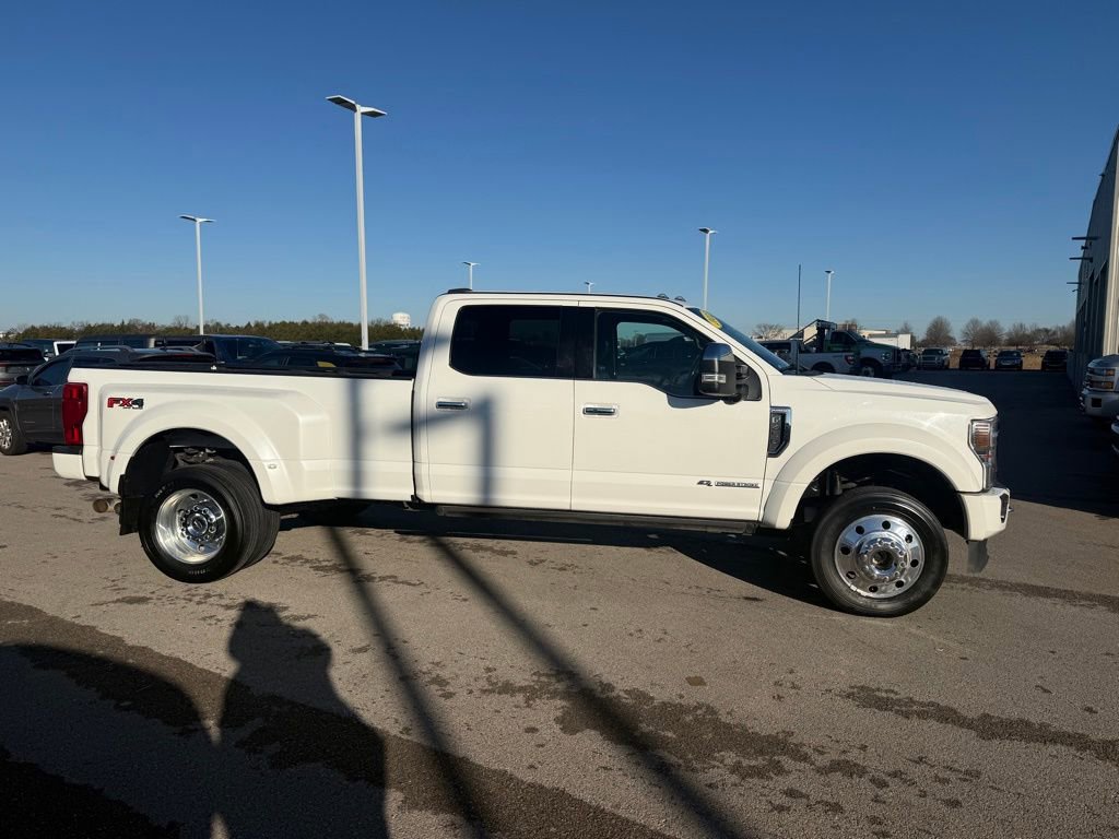 Used 2022 Ford F450 Platinum w/ FX4 Off-Road Package image 34