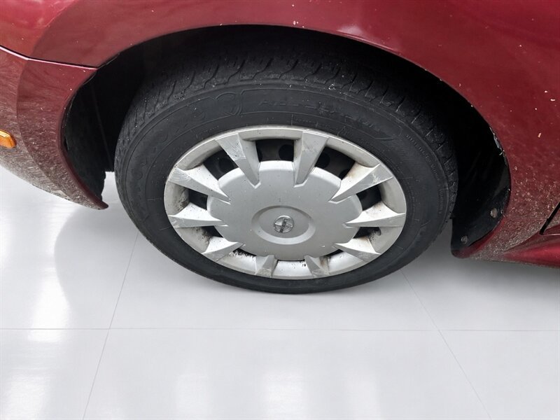 Used 2006 Scion xA FWD image 27