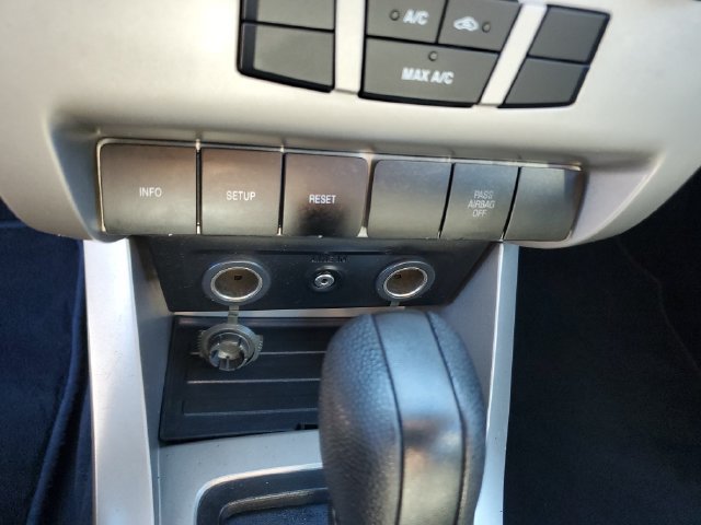 Used 2008 Ford Focus SES FWD image 28