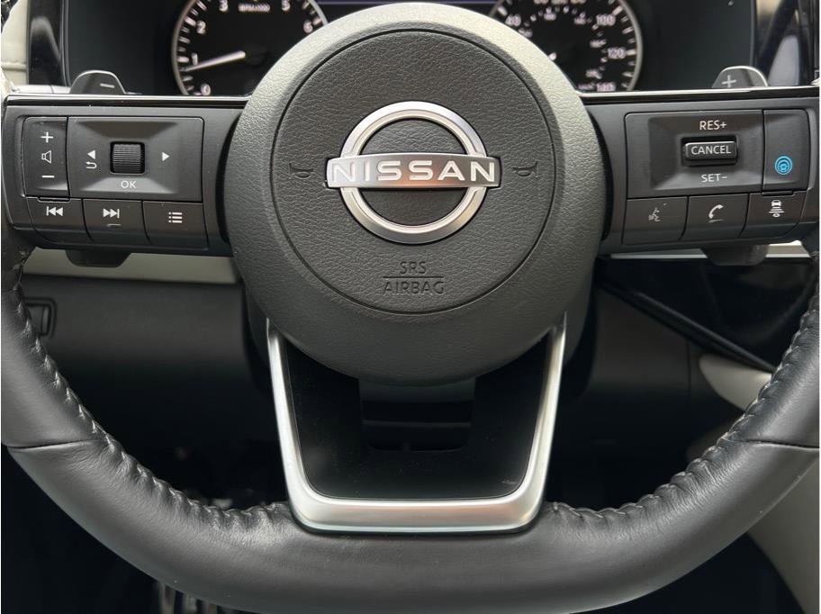 Used 2022 Nissan Pathfinder SV w/ Cargo Package image 13