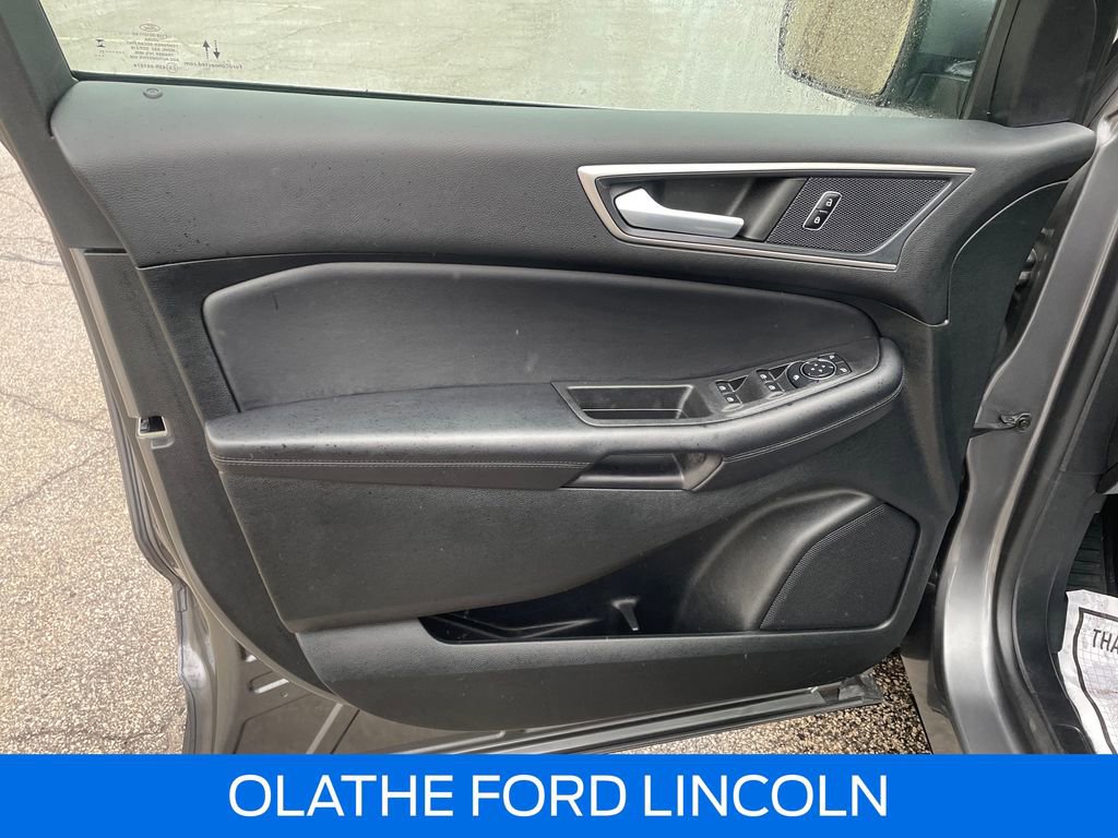 Used 2023 Ford Edge SEL w/ Convenience Package image 22