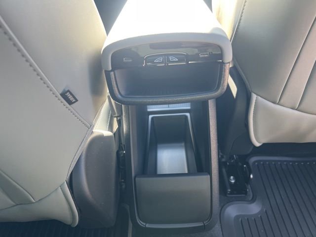 New 2026 Volvo EX30 Cross Country Ultra w/ Protection Package Premier AWD/4WD image 17