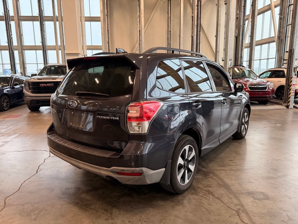 Used 2018 Subaru Forester 2.5i Premium AWD/4WD image 3