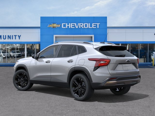 New 2026 Chevrolet Trax ACTIV w/ Sunroof Package FWD image 5