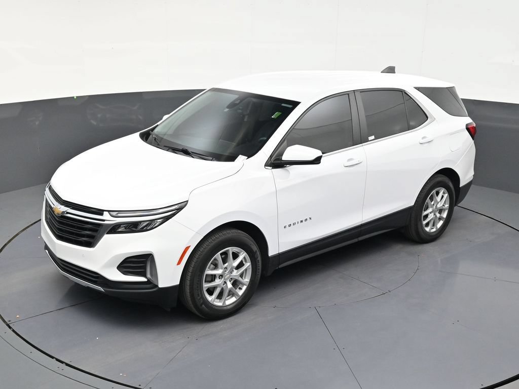 Used 2024 Chevrolet Equinox LT FWD image 12