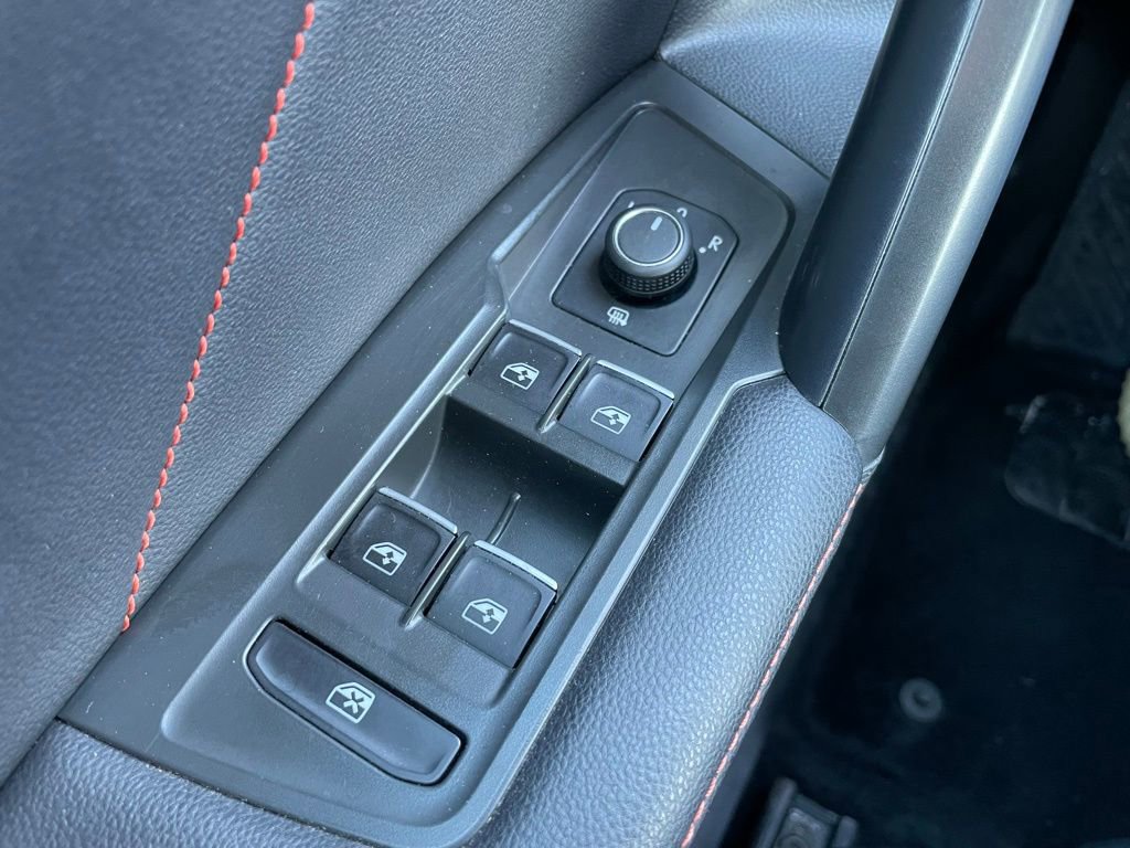 Used 2024 Volkswagen Tiguan Wolfsburg Edition AWD/4WD image 24