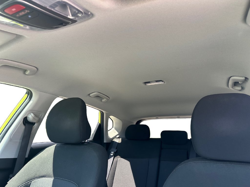 Used 2024 Hyundai Kona SEL w/ Convenience Package FWD image 12