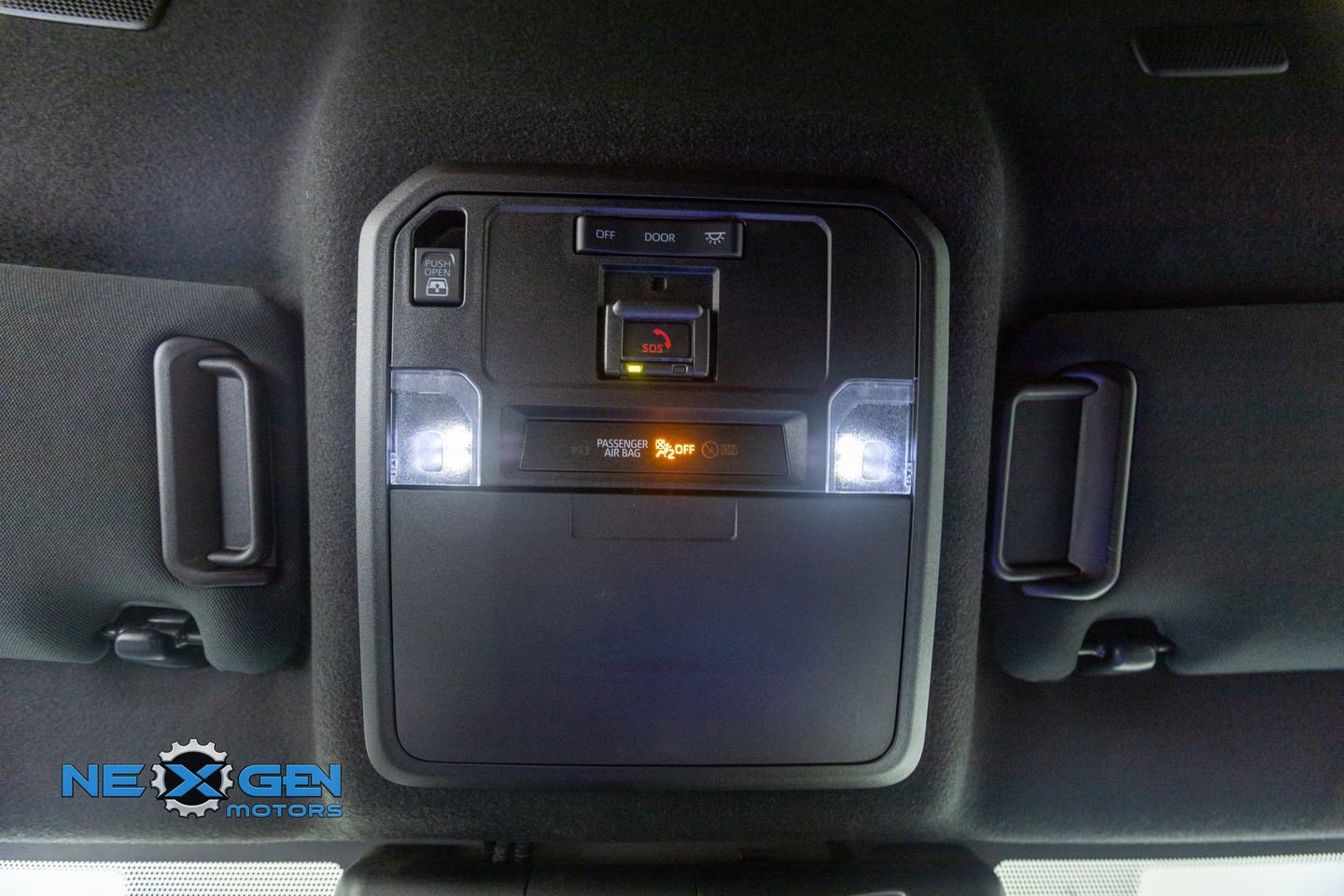Used 2025 Toyota 4Runner Trailhunter image 20