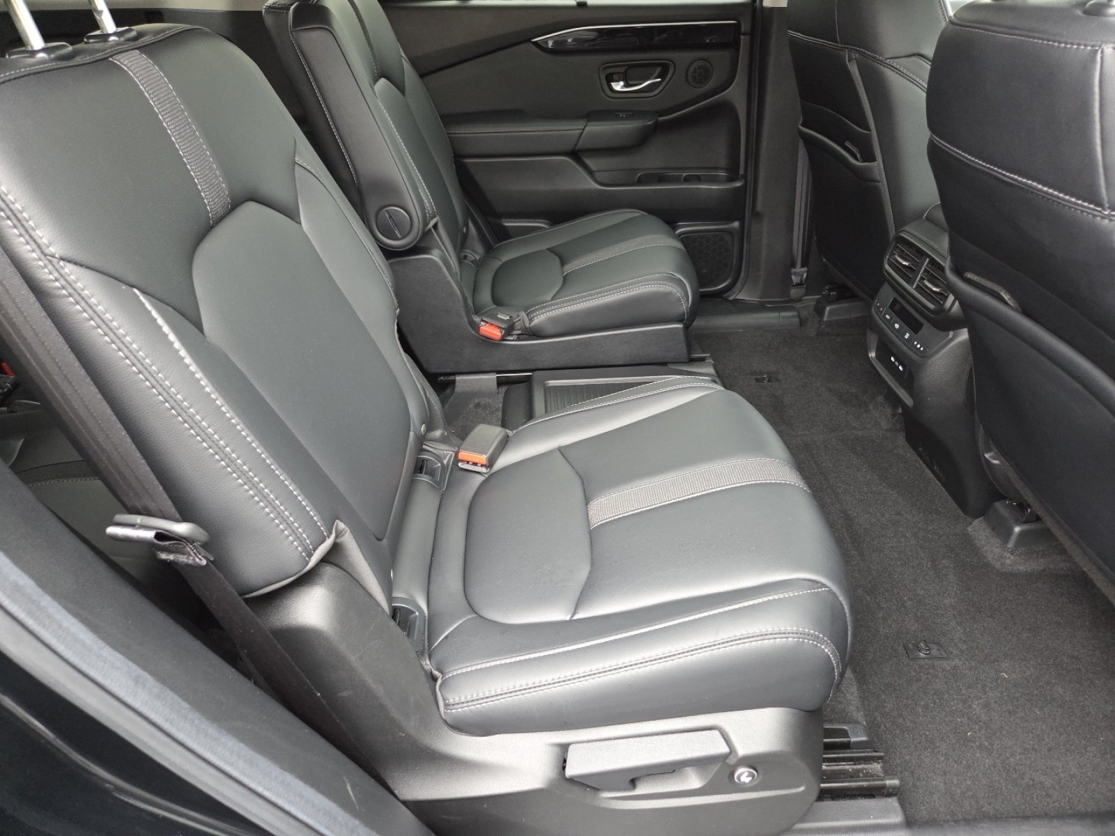 Used 2024 Honda Pilot EX-L image 26