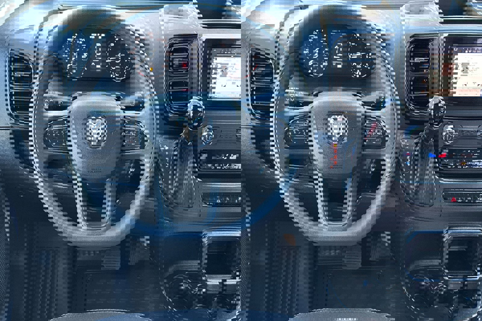 New 2025 RAM ProMaster 2500 w/ Convenience Group FWD image 14