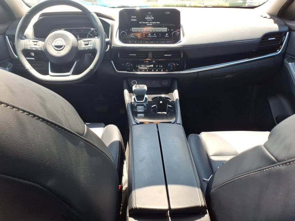 Used 2023 Nissan Rogue SL w/ SL Premium Package FWD image 13