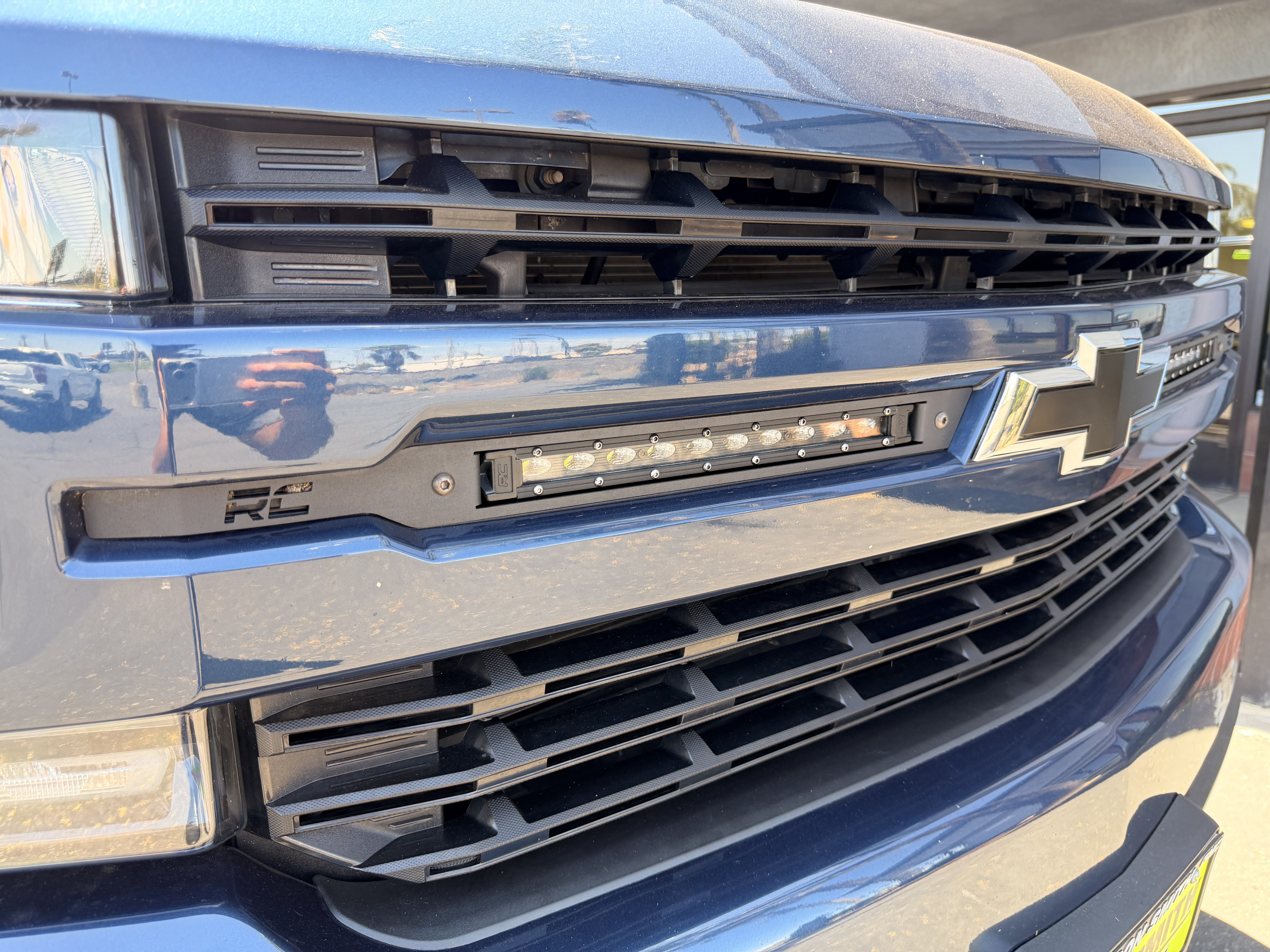Used 2020 Chevrolet Silverado 1500 RST AWD/4WD image 3