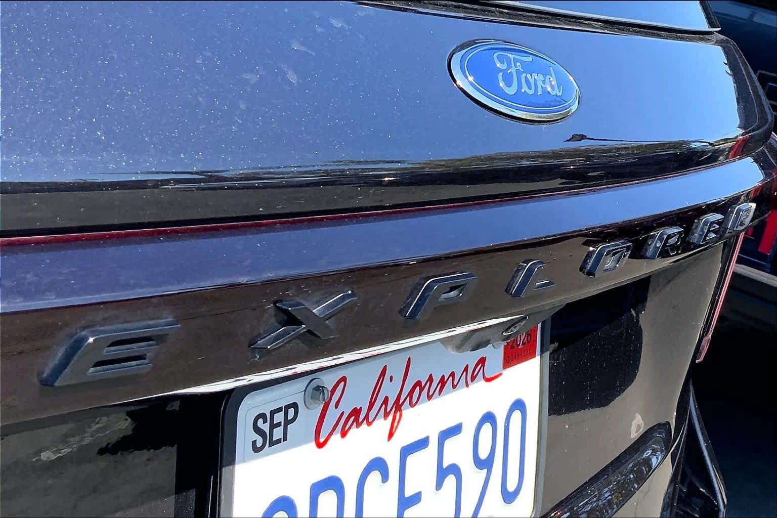 Used 2025 Ford Explorer ST-Line w/ Premium Package RWD image 29