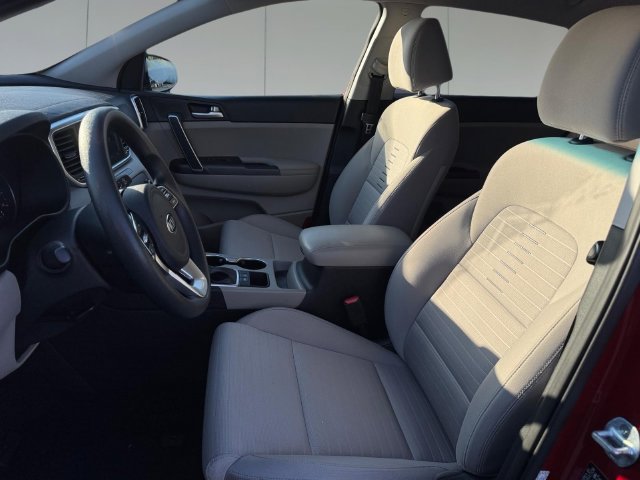 Used 2020 Kia Sportage LX w/ LX Popular Package FWD image 11