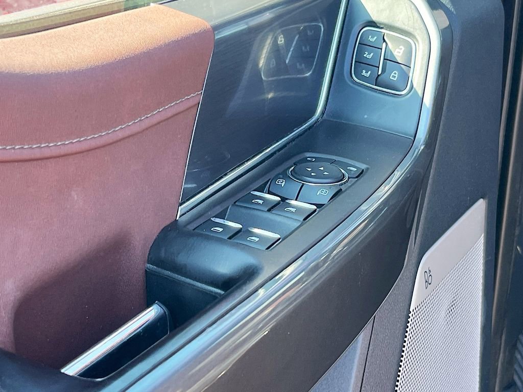 Used 2023 Ford F150 Lariat w/ Equipment Group 502A High image 18