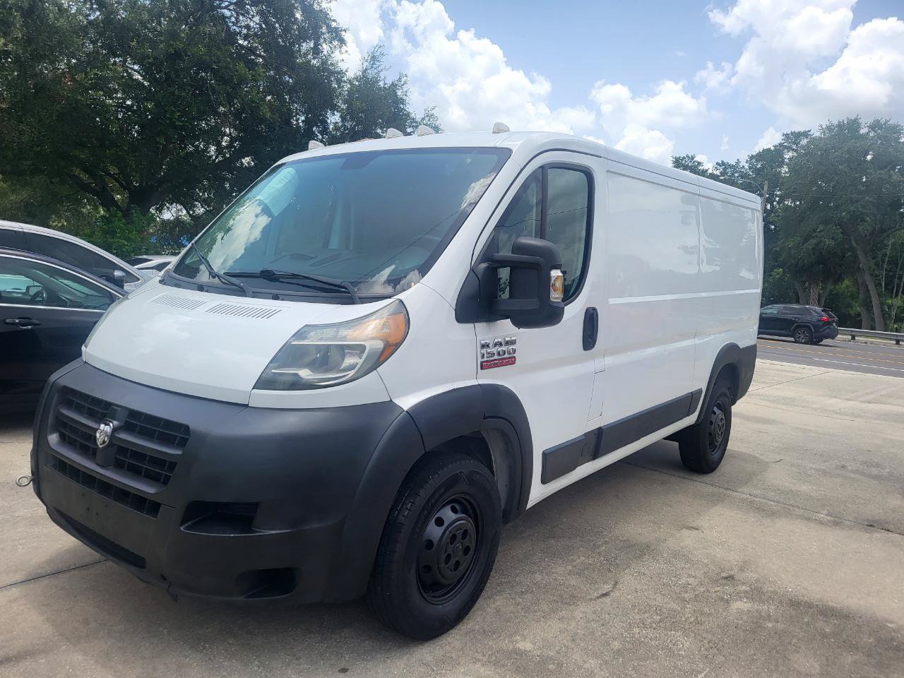 Used 2017 RAM ProMaster 1500 FWD image 1