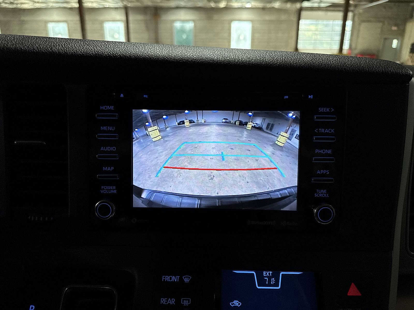 Used 2020 Toyota Sienna LE w/ LE Preferred Package AWD/4WD image 25