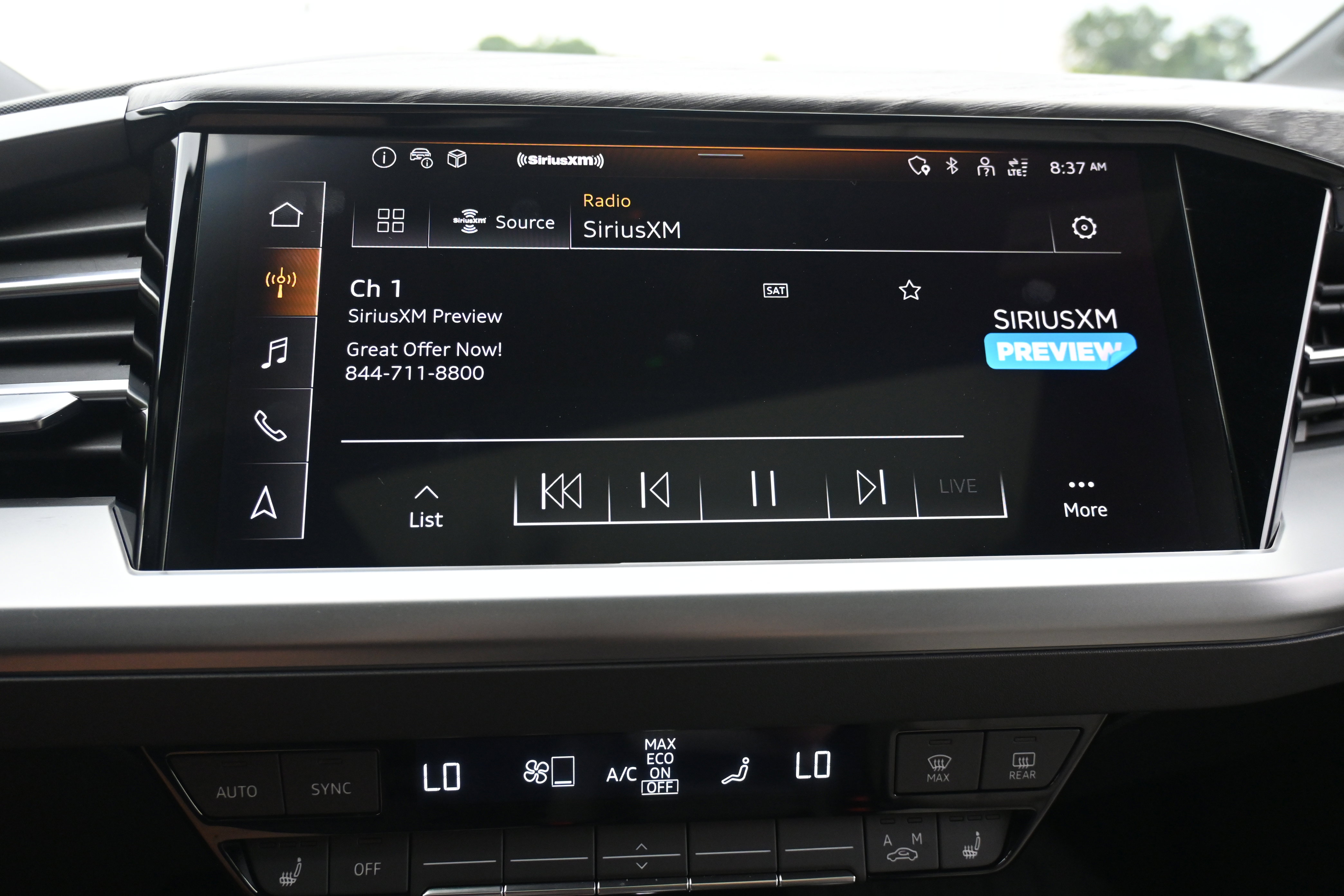 Used 2025 Audi Q4 e-tron Premium Plus image 31