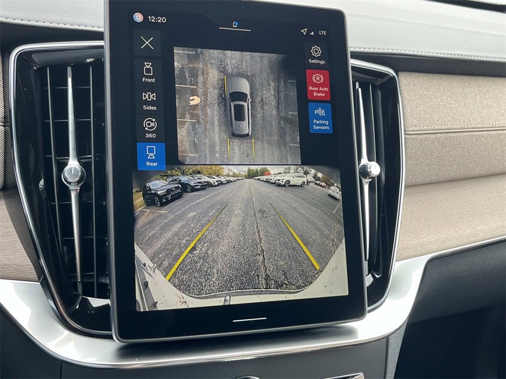 New 2026 Volvo XC90 B6 Ultra image 29