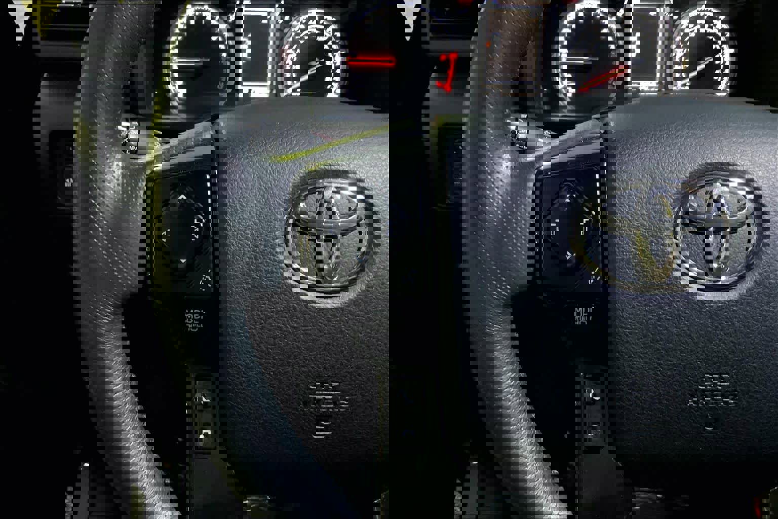 Used 2022 Toyota 4Runner TRD Off-Road Premium w/ Moonroof Package image 23