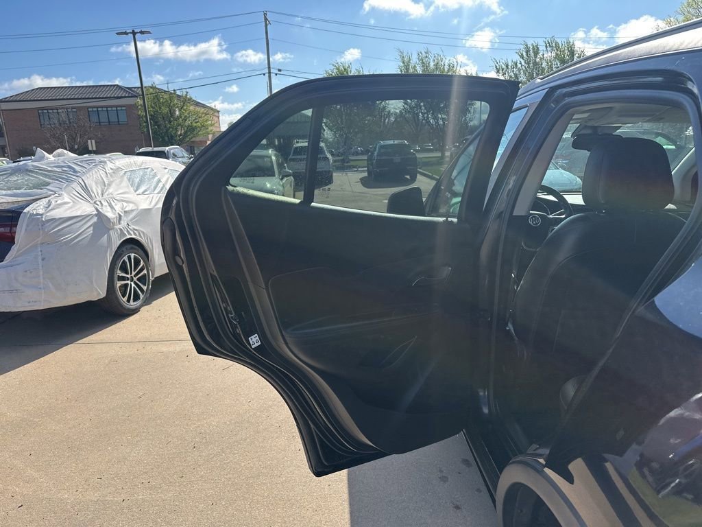 Used 2020 Buick Encore Preferred w/ Safety Package FWD image 11