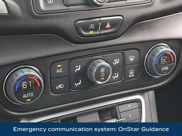 Used 2022 GMC Terrain SLE w/ Driver Convenience Package image 14