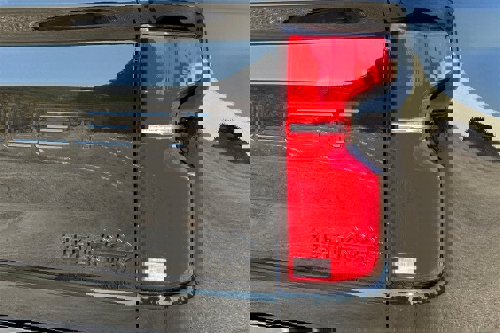 New 2025 Chevrolet Silverado 3500 High Country w/ High Country Premium Package image 26