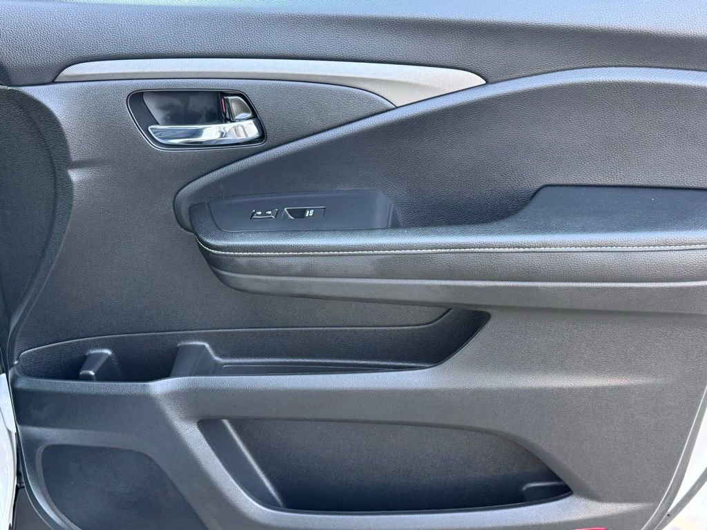 New 2026 Honda Ridgeline RTL image 28