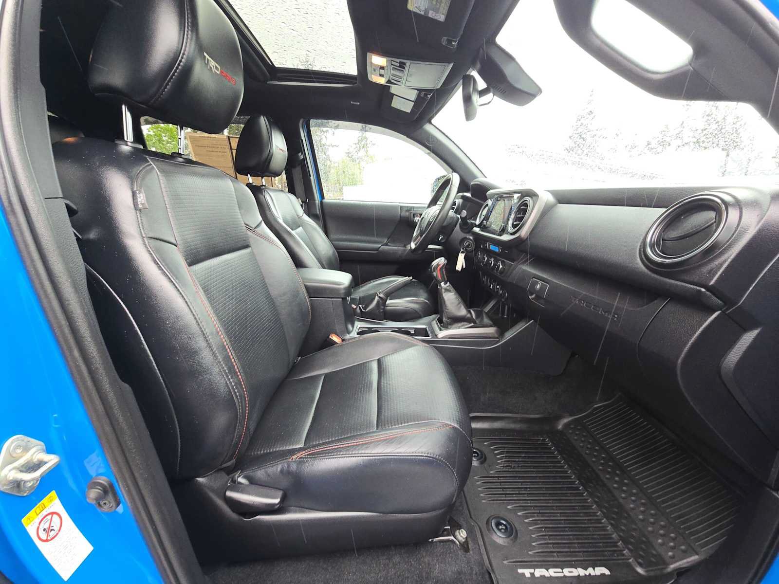 Used 2019 Toyota Tacoma TRD Pro AWD/4WD image 11
