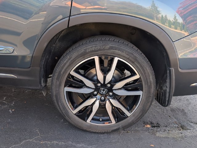 Used 2021 Honda Pilot Touring image 22