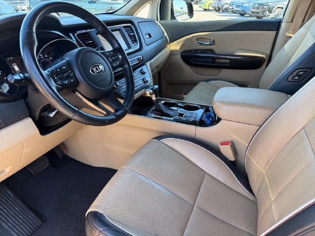 Used 2020 Kia Sedona SX FWD image 19