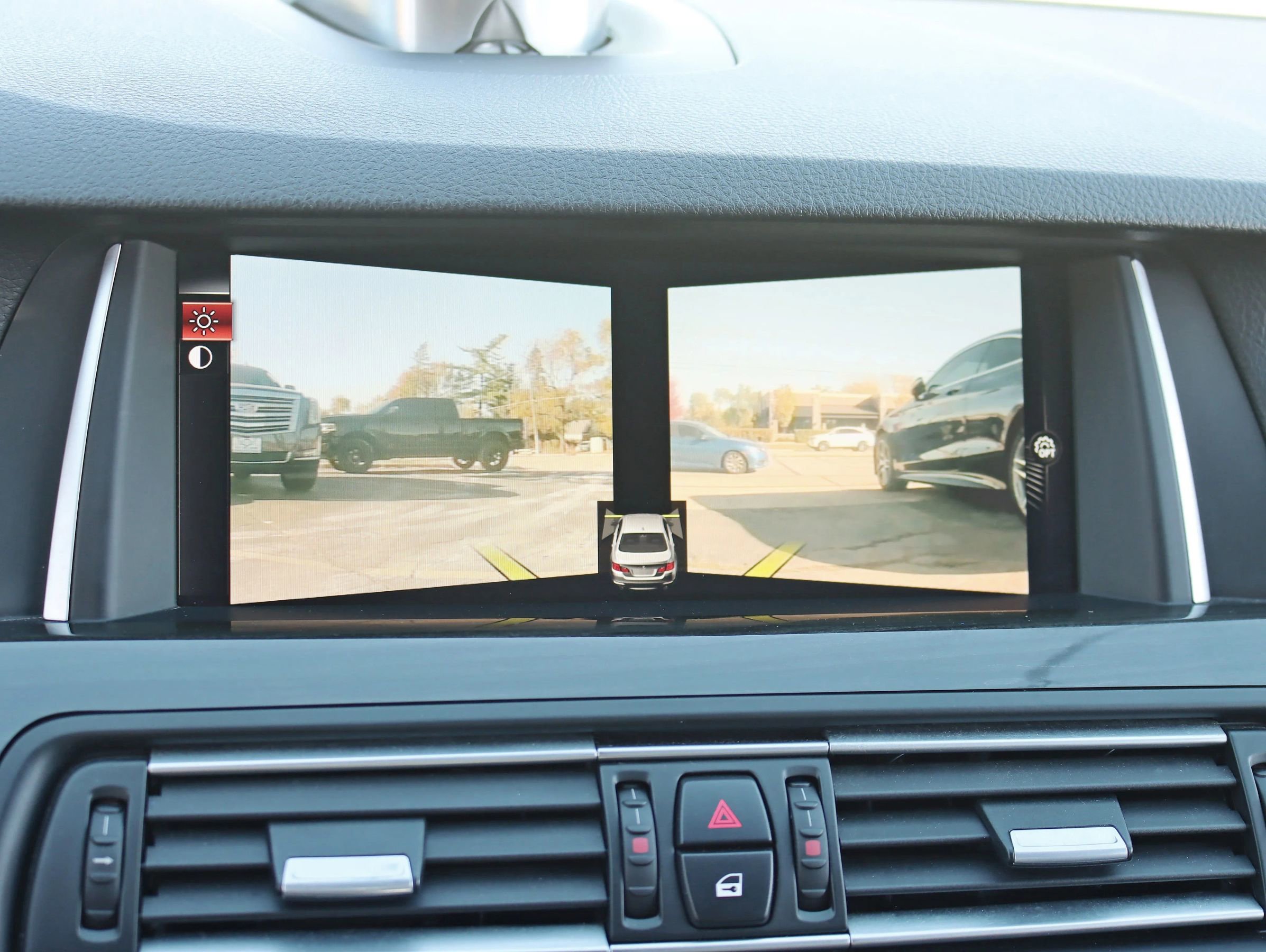 Used 2015 BMW M5 Sedan 4D image 25