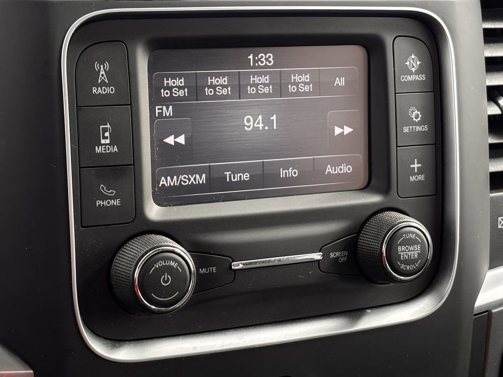 Used 2022 RAM 1500 Classic SLT image 15