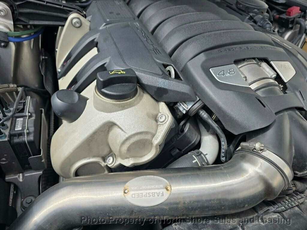 Used 2010 Porsche Panamera image 8